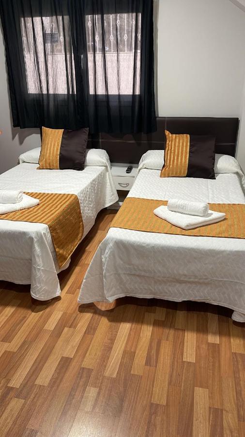 Aparthotel Las Olivas- Borox à Seseña Nuevo Extérieur photo