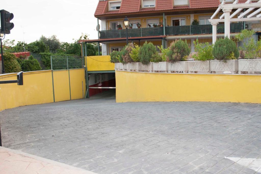 Aparthotel Las Olivas- Borox à Seseña Nuevo Extérieur photo